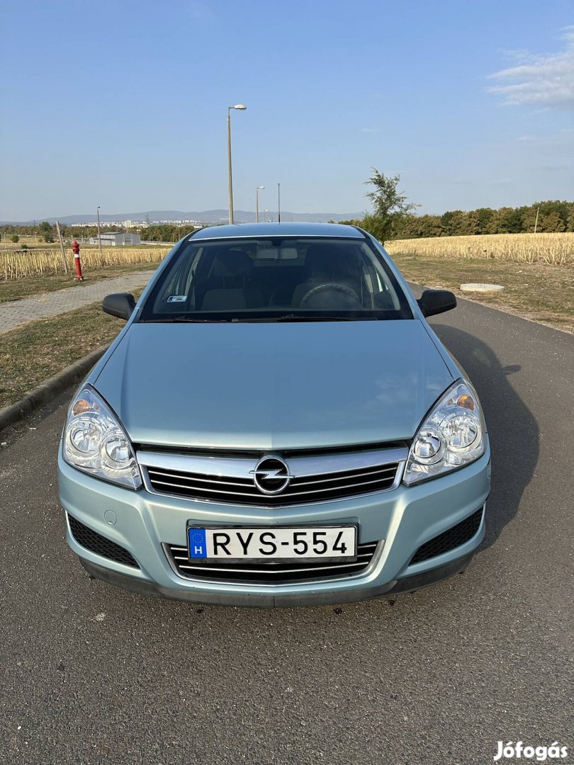 Opel Astra H