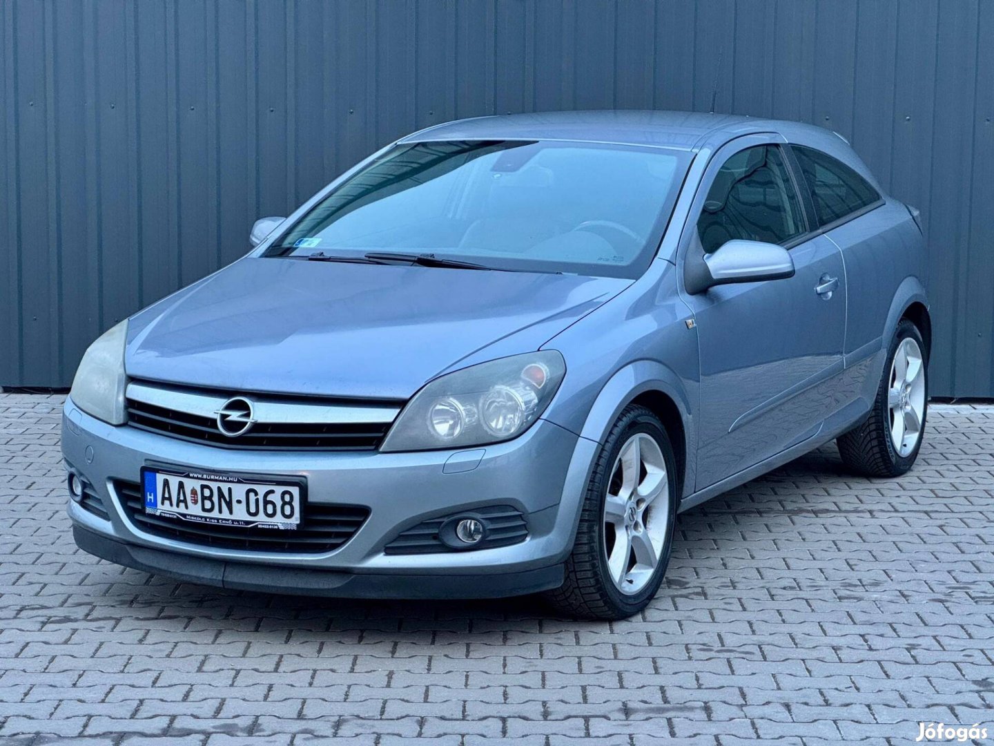 Opel Astra H 2.0 T GTC Sport