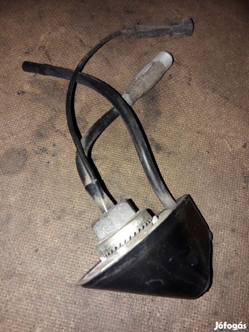 Opel Astra H Antenna