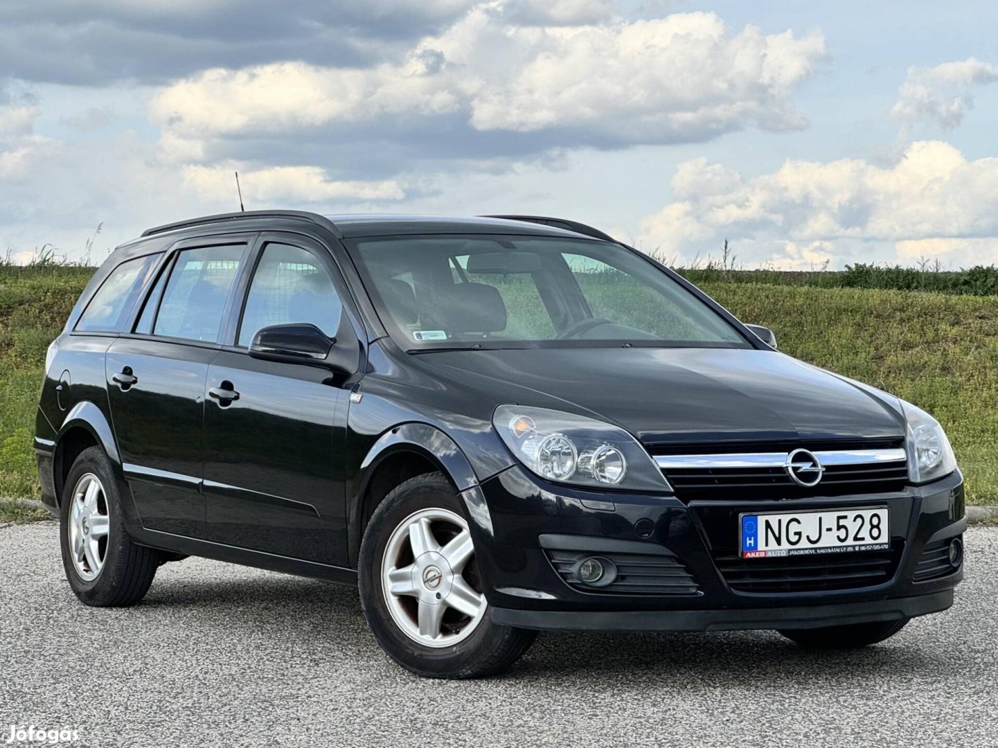 Opel Astra H Caravan 1.4 Enjoy Klíma..Tempomat....