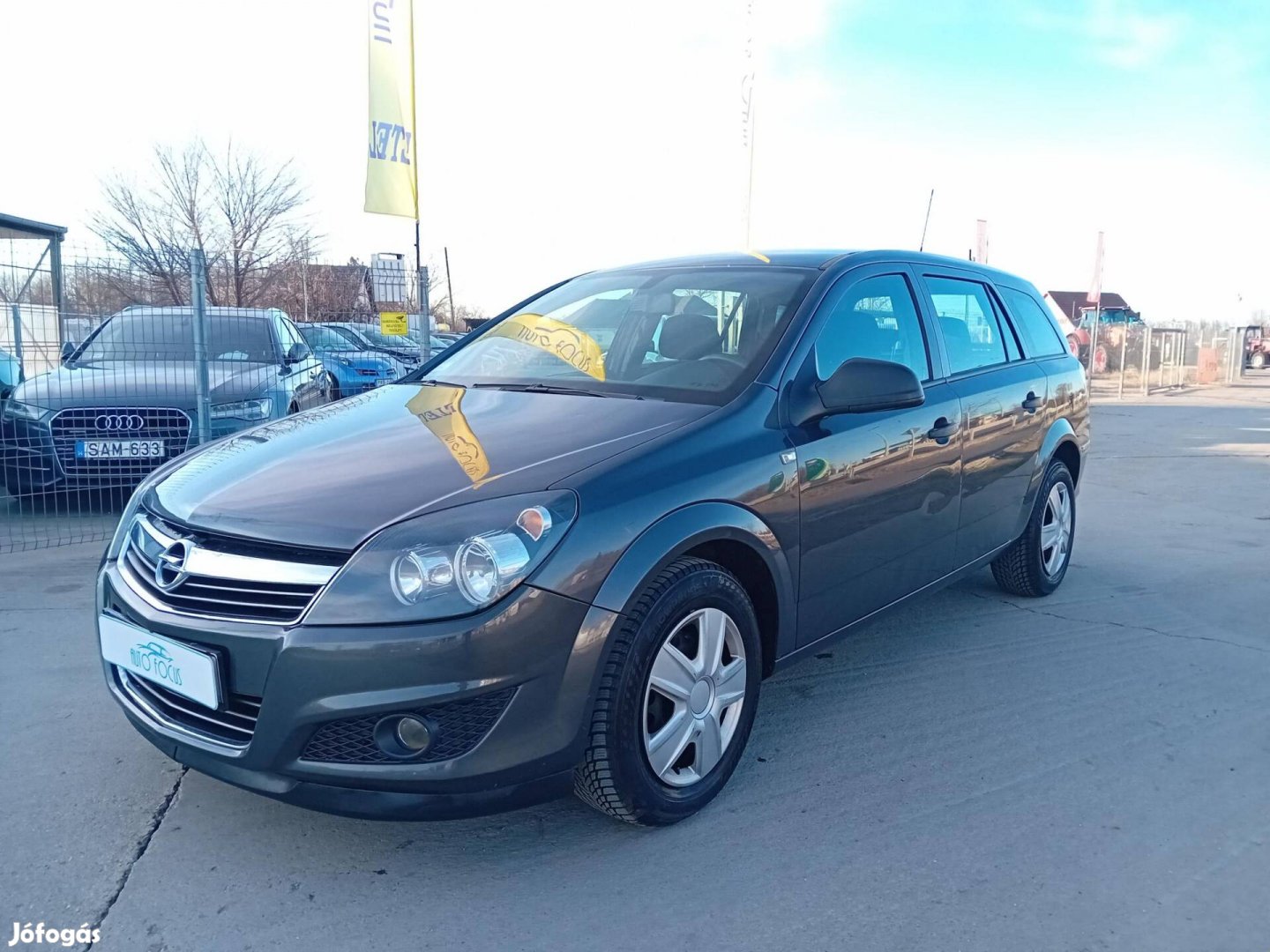 Opel Astra H Caravan 1.6 Classic III Végig SZER...