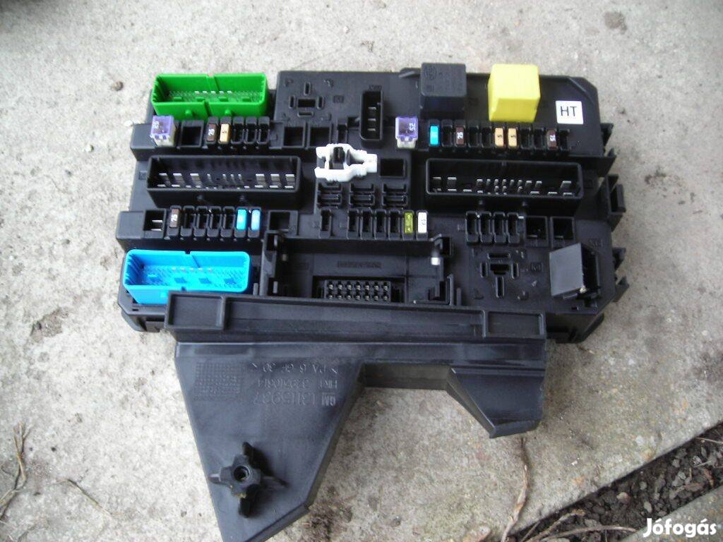 Opel Astra H Elektronika / UEC / CIM / REC / IPC modul