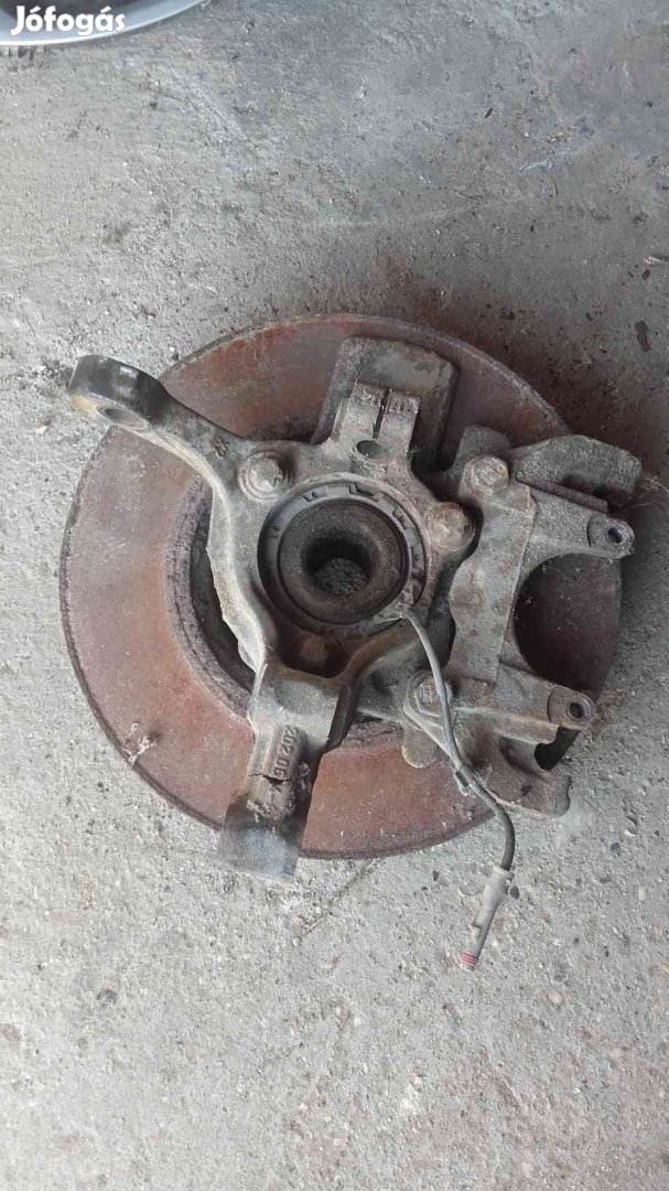 Opel Astra H Jobb Első Csonkállvány Kerékaggyal Féknyereg