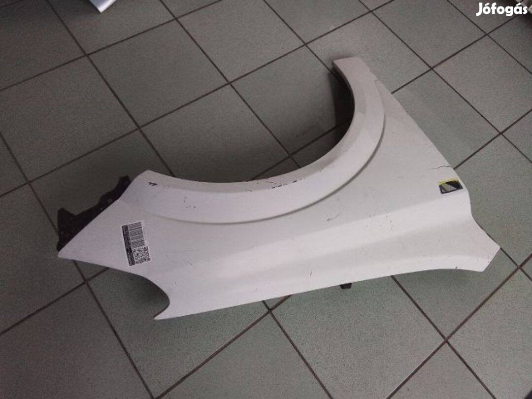 Opel Astra H Jobb első Sárvédő
