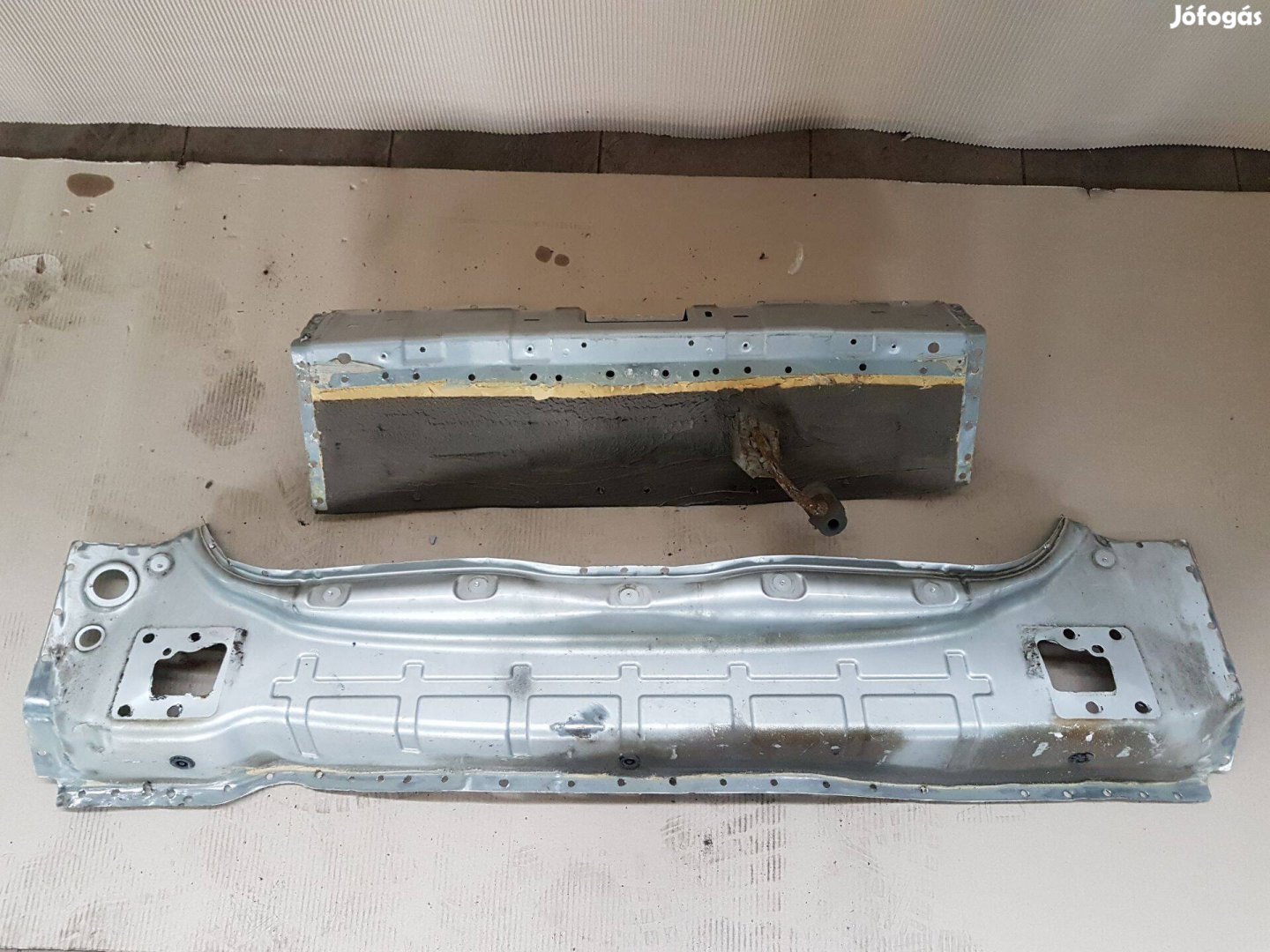 Opel Astra H Kombi Hátfal