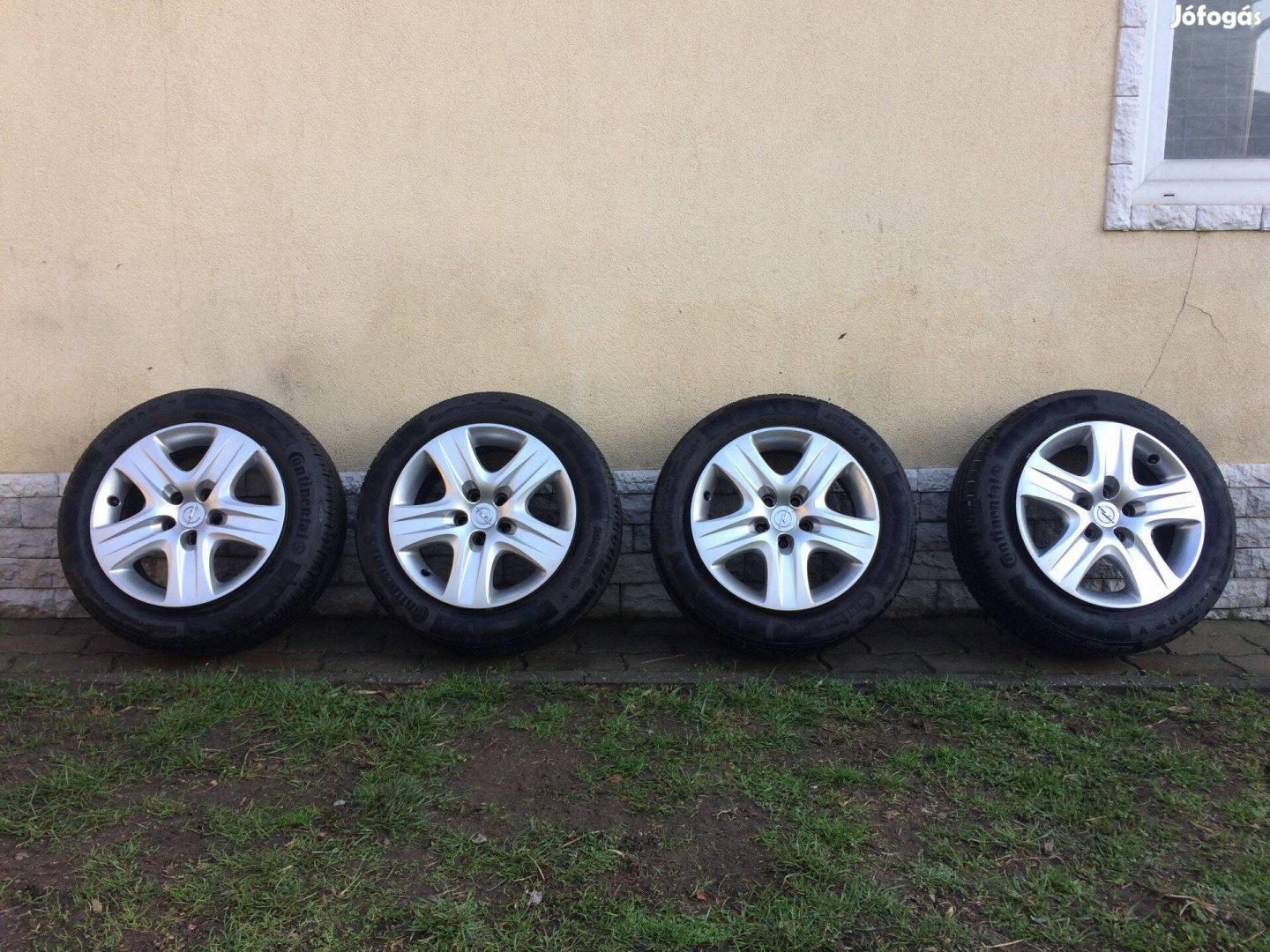 Opel Astra H Stuktur felni + Gumi 205/55 R16