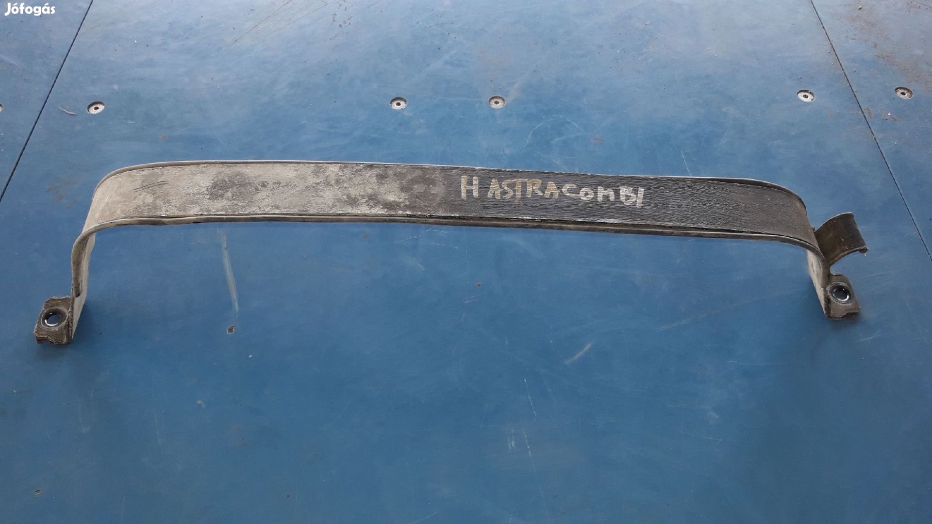 Opel Astra H Üzemanyag Tank Tartóvas