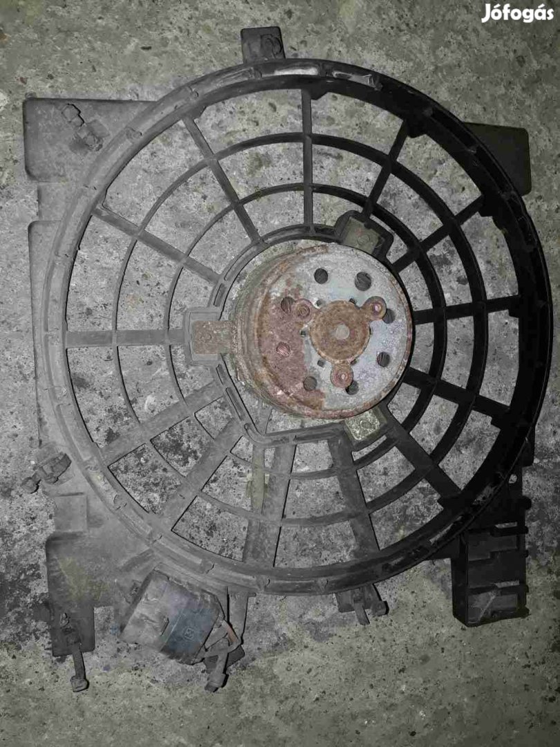 Opel Astra H Vízhűtő Ventilátor