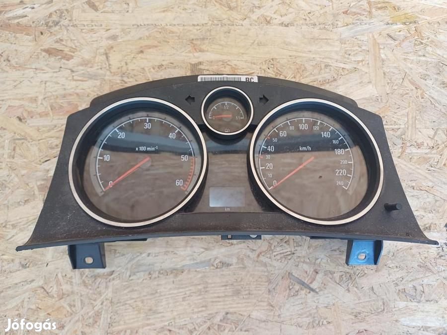 Opel Astra H (2004-2009) 1.7Cdti Diesel Kilométeróra