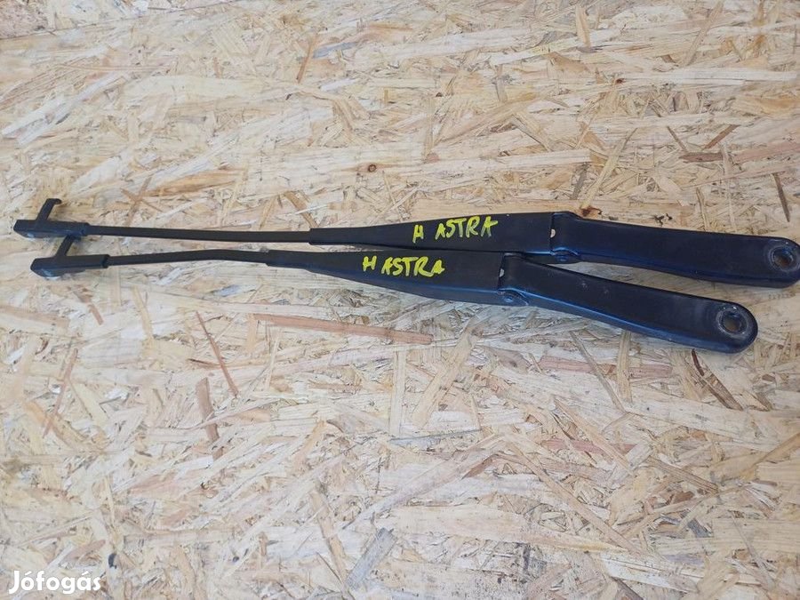 Opel Astra H 2004-2009 Első Ablaktörlő Kar Pár