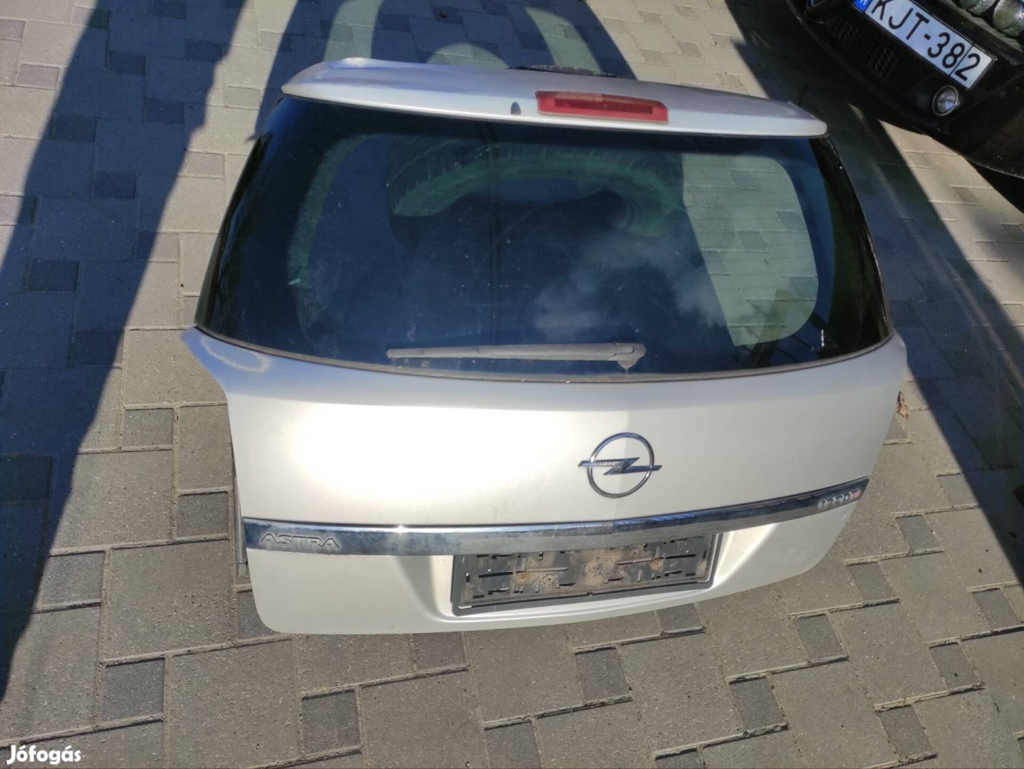 Opel Astra H ajtó csomagtér ajtó karpsszéria elem