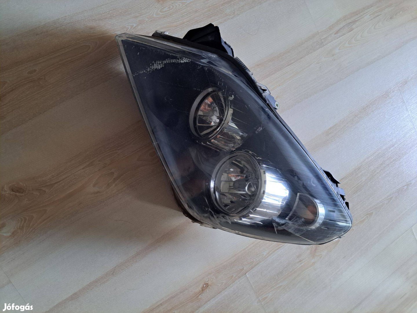 Opel.Astra H bal első fényszóró 2009