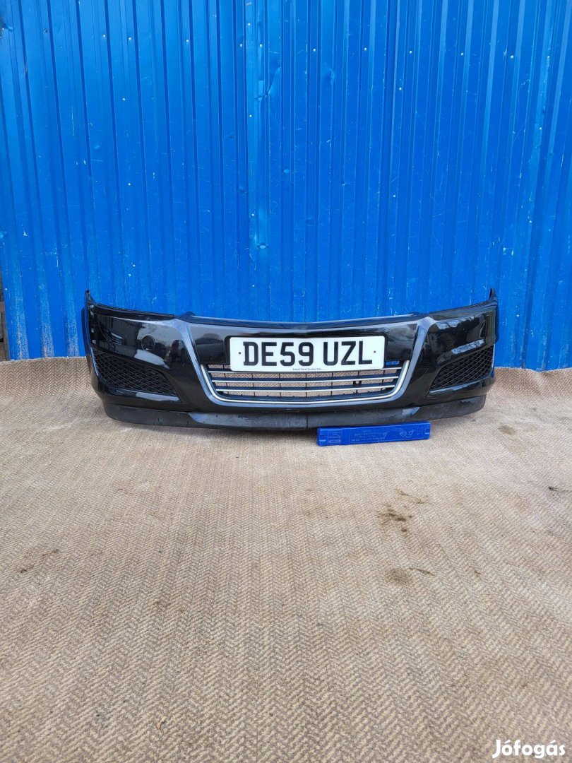 Opel Astra H gyári 13225746 első lökhárító fekete