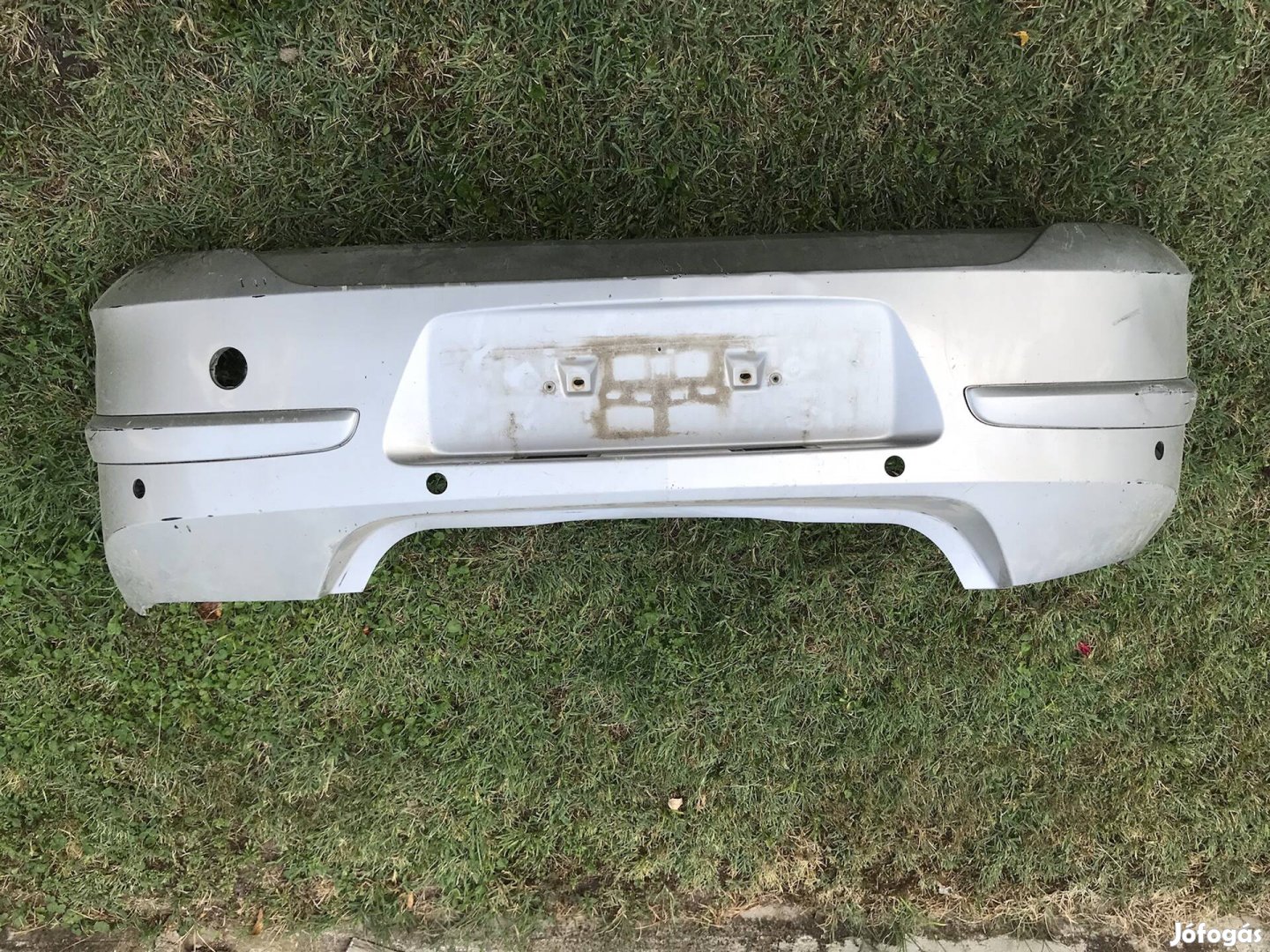 Opel Astra H hátsó lökhárító 157