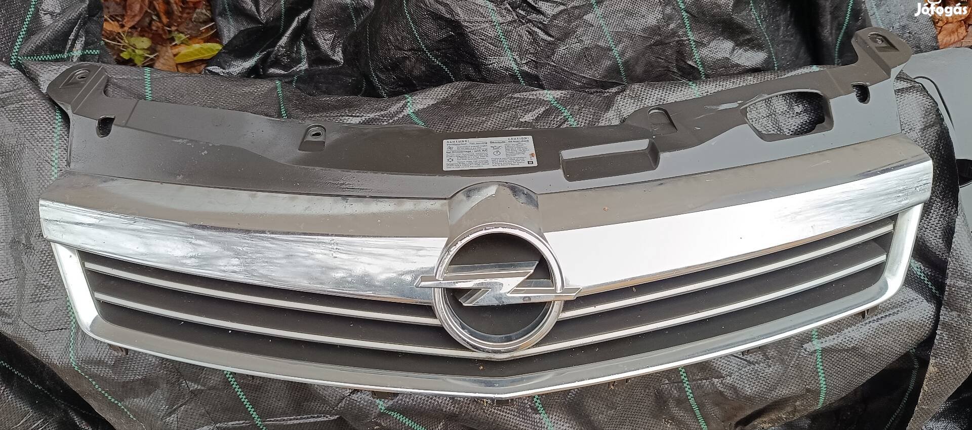 Opel Astra H hűtőrács 