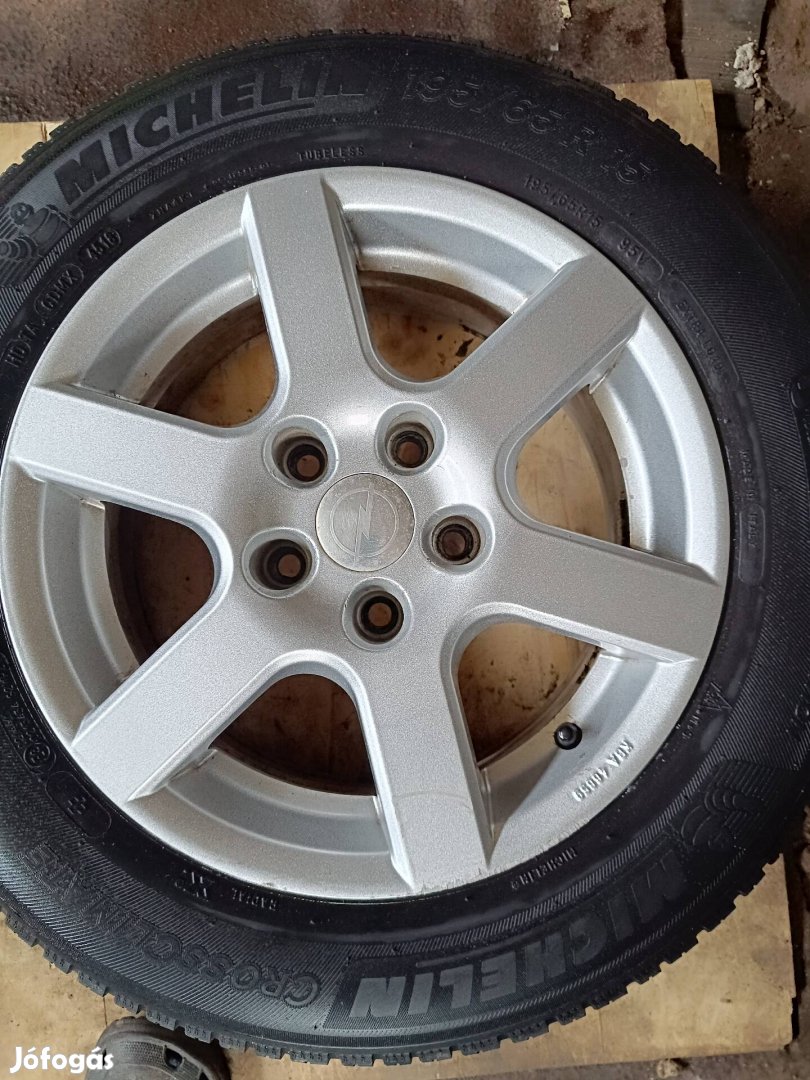 Opel Astra H kerék garnitúra