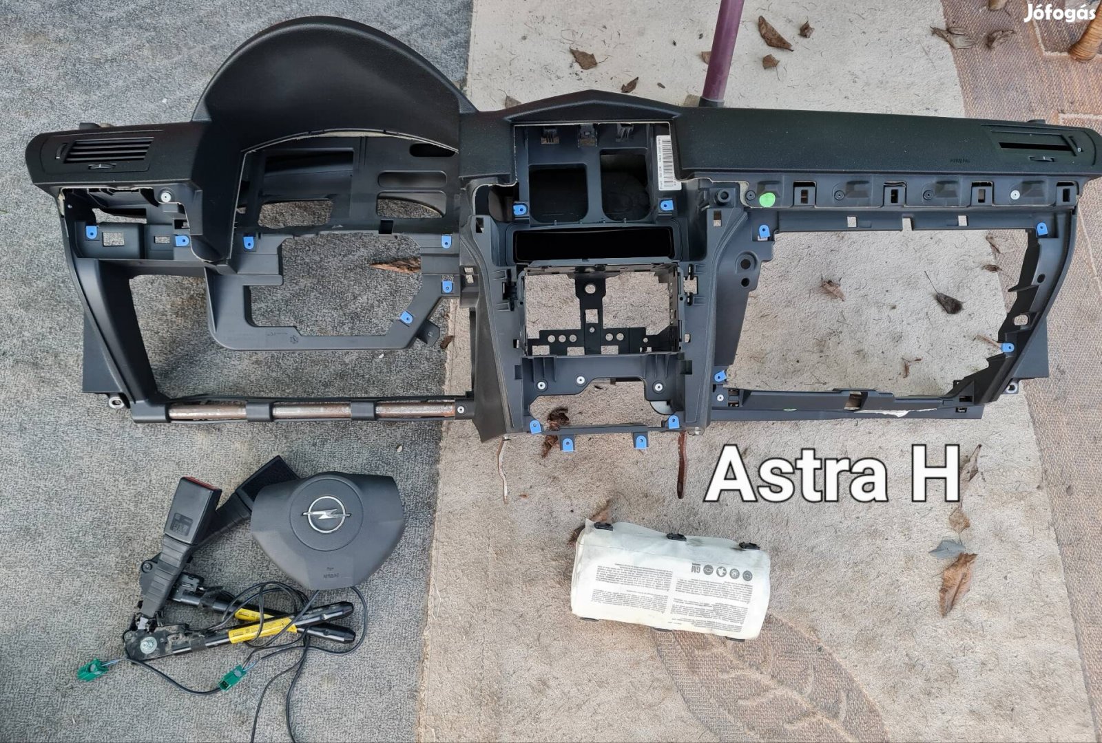 Opel Astra H műszerfalpárna légzsák