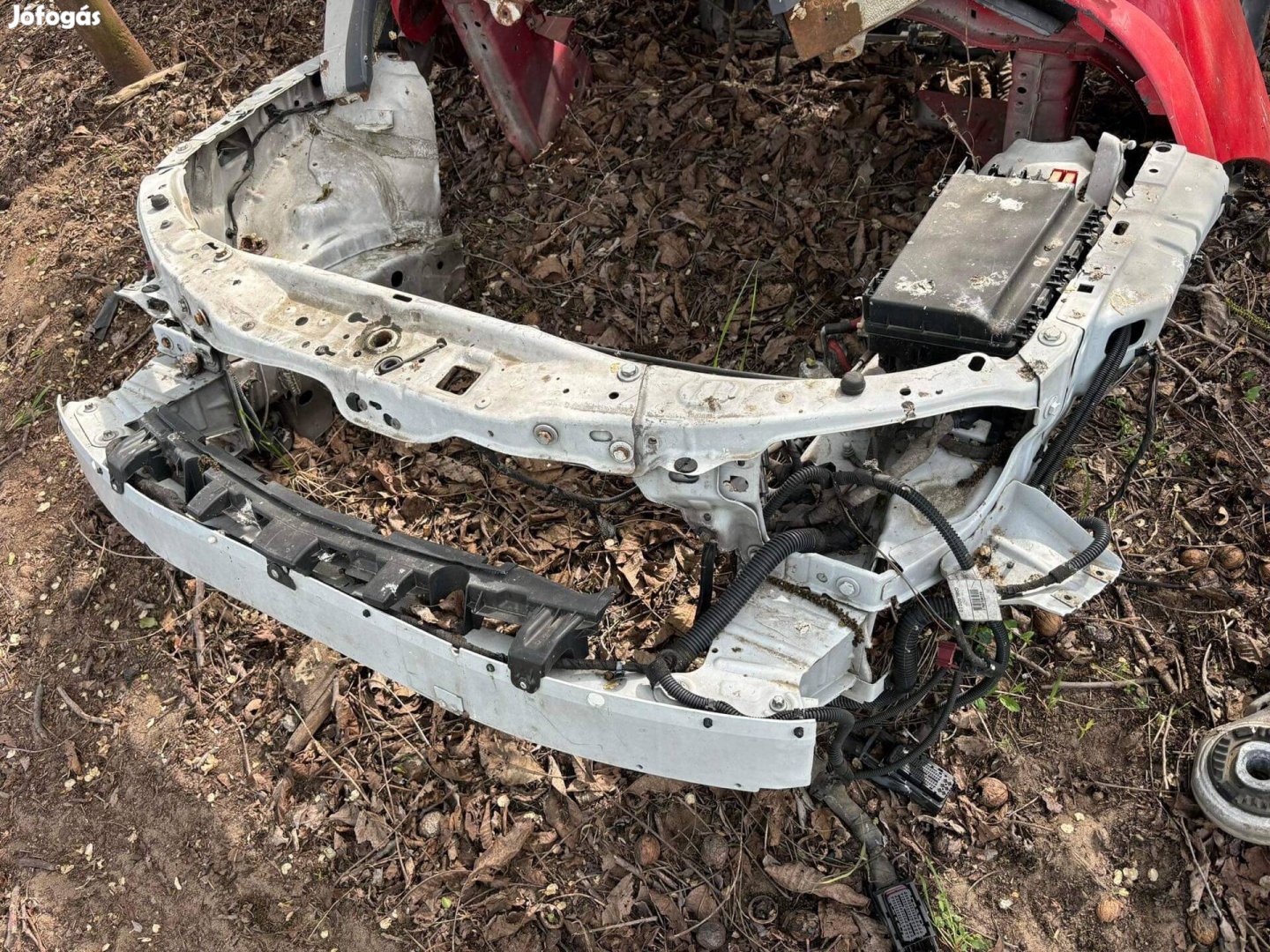 Opel Astra H zárhíd homlokfal eleje nyúlvány 