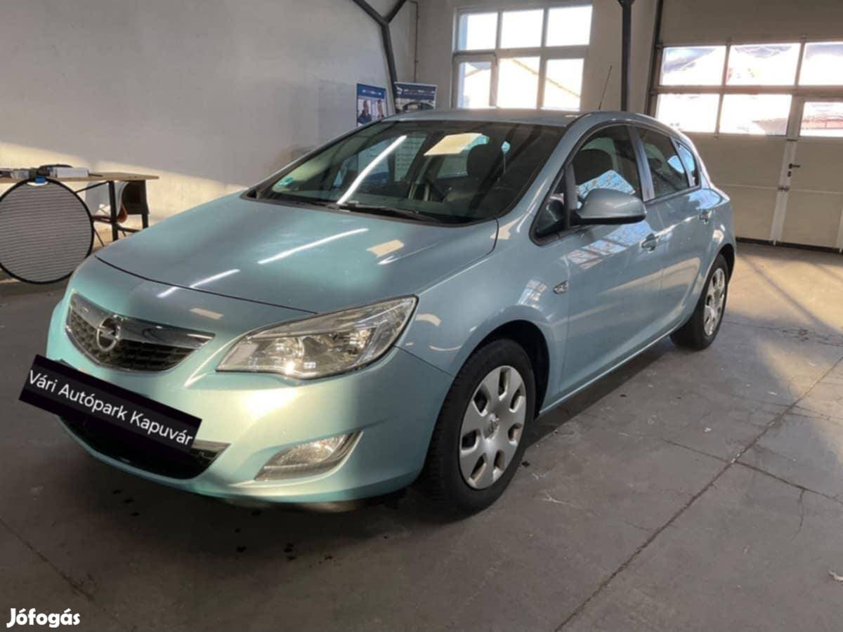 Opel Astra J 1.4 Cosmo Szép állapotban eladó