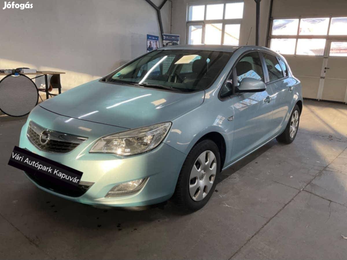 Opel Astra J 1.4 Cosmo Szép állapotban eladó