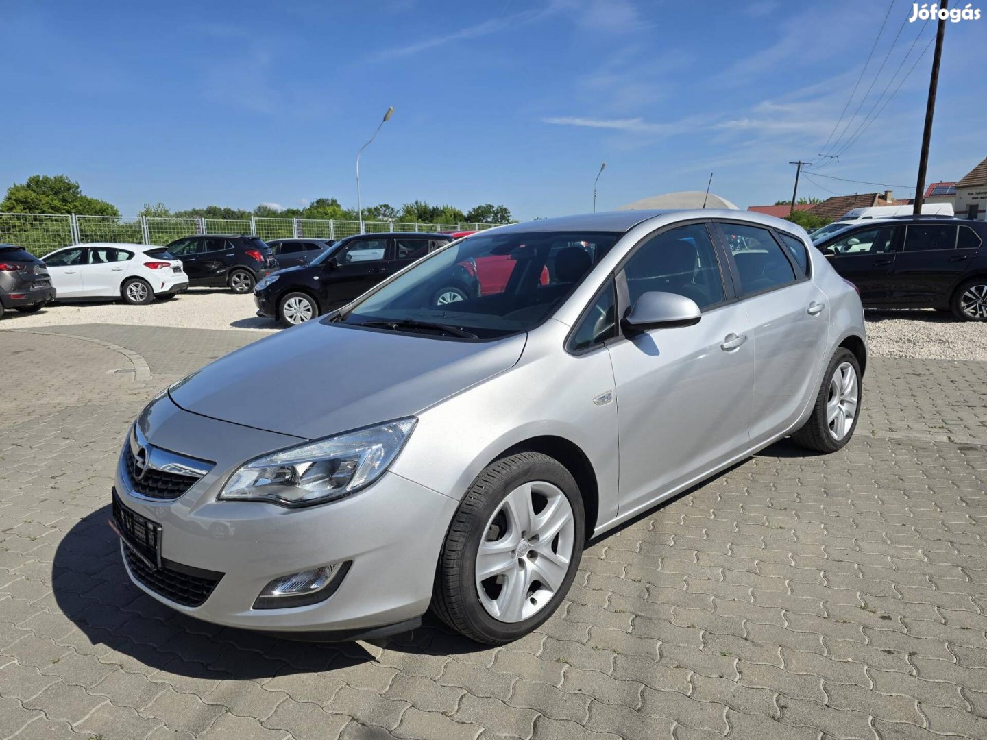 Opel Astra J 1.4 Enjoy Digitklíma. Ülés És KORM...