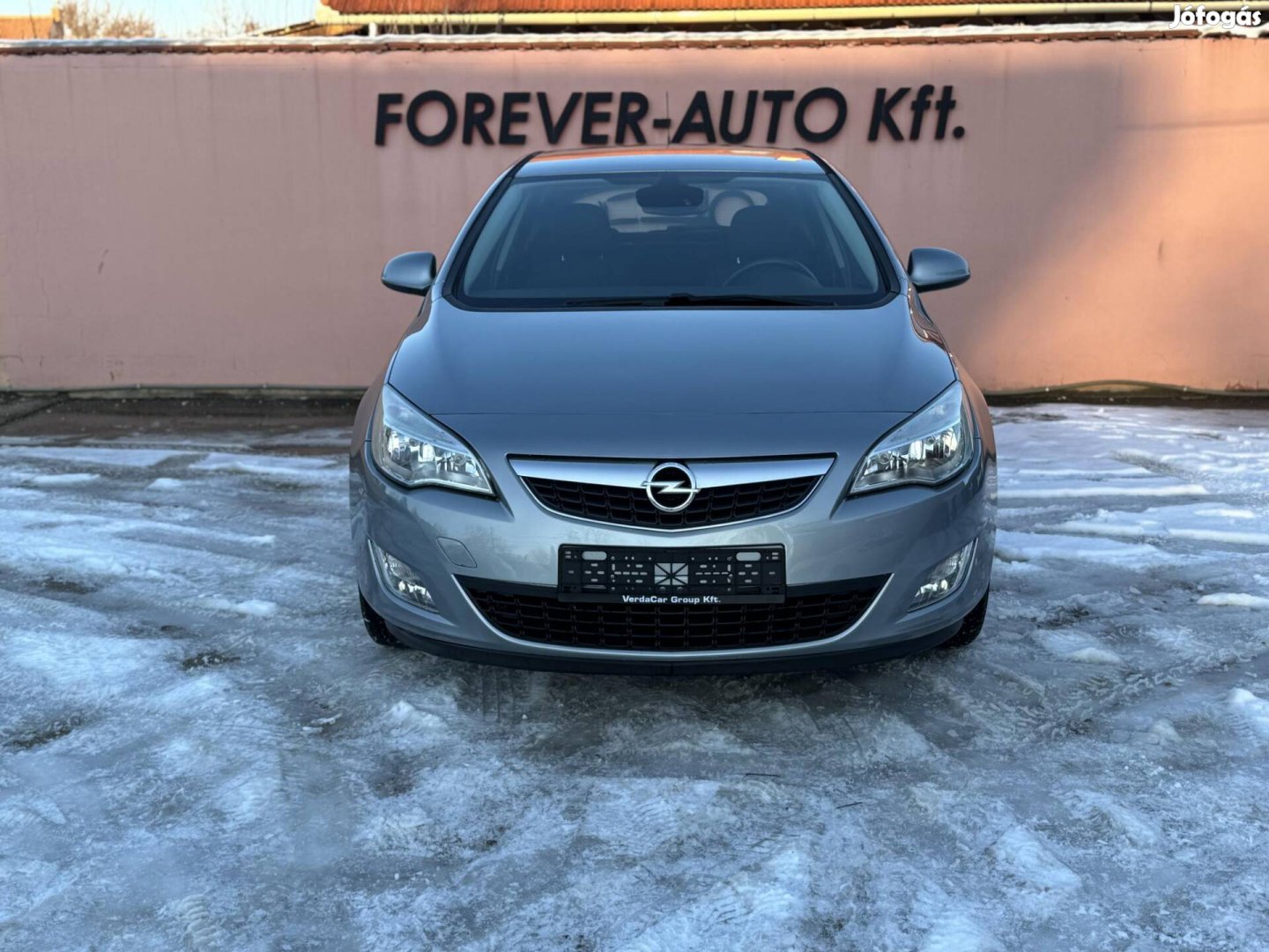 Opel Astra J 1.4 Enjoy Tempomat!Alufelni!