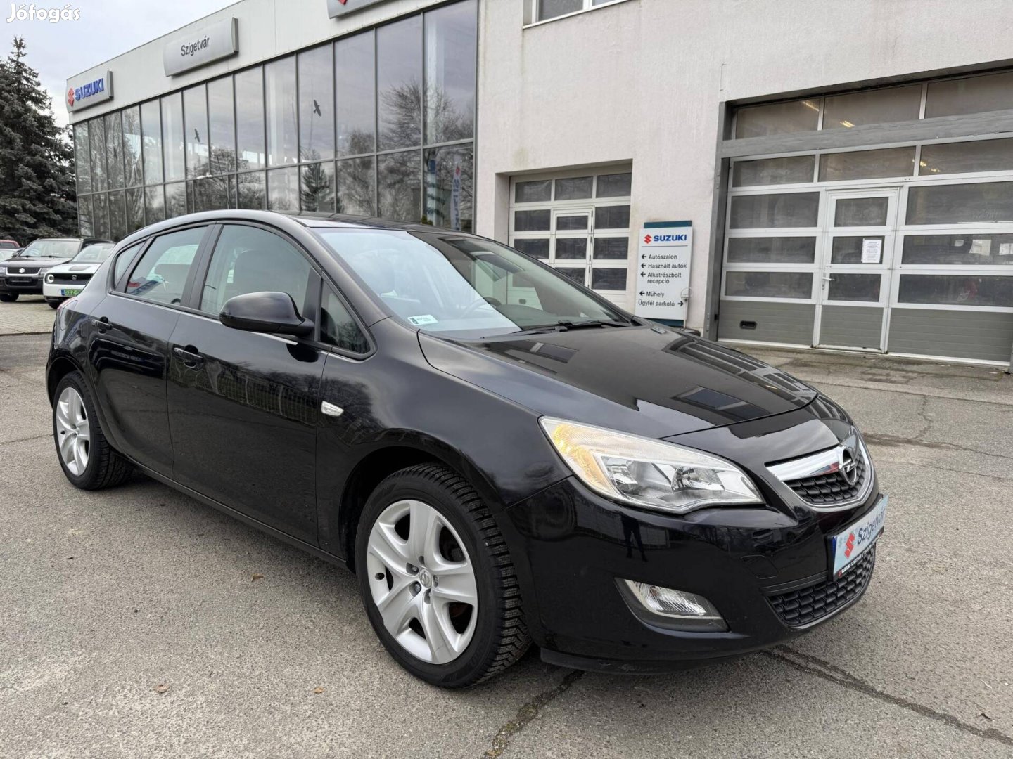 Opel Astra J 1.4 Essentia Szigetváron