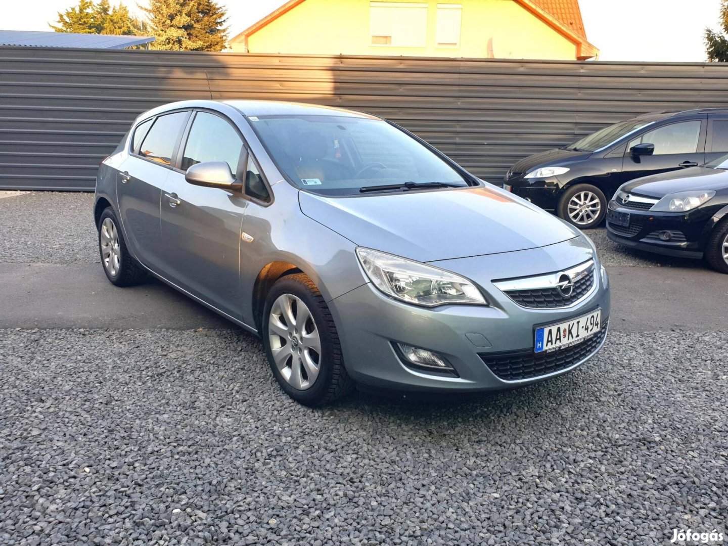 Opel Astra J 1.4 Sport Friss szervíz - szervízk...