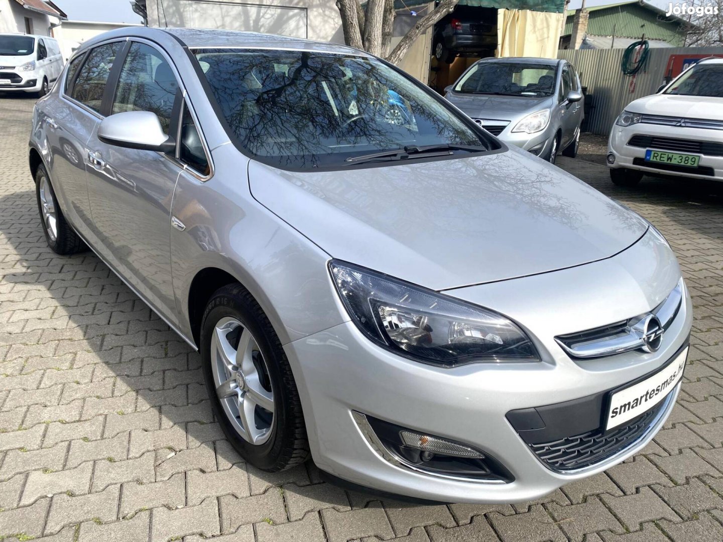 Opel Astra J 1.4 T Cosmo LED Menetfény.Alufelni...