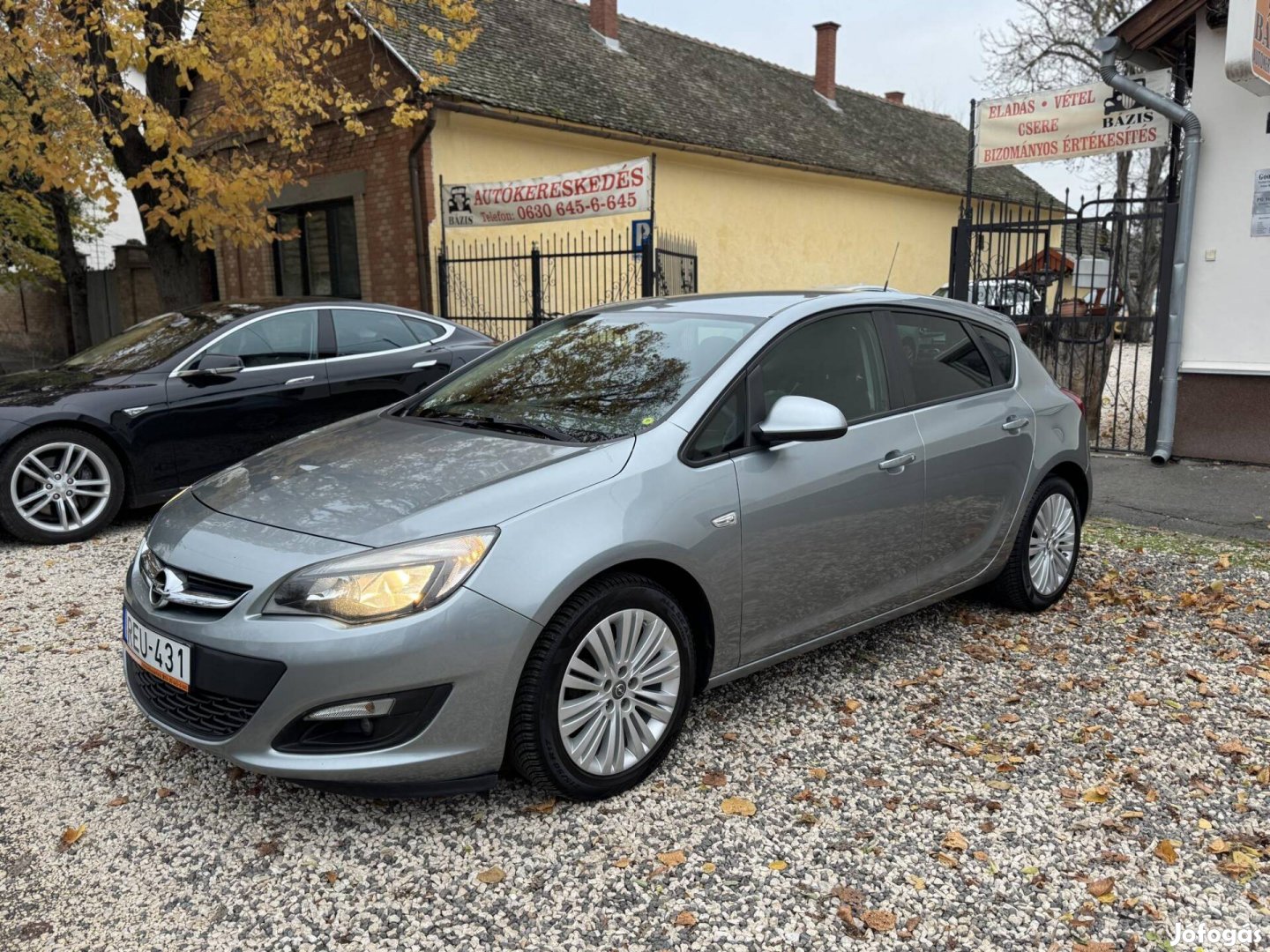 Opel Astra J 1.4 T Selection