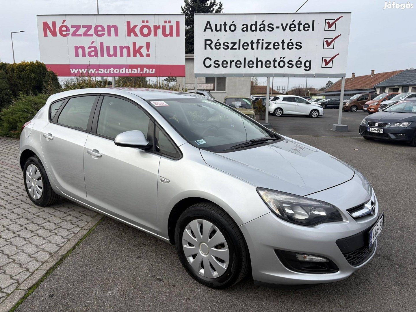 Opel Astra J 1.6 16V Enjoy Magyarországi