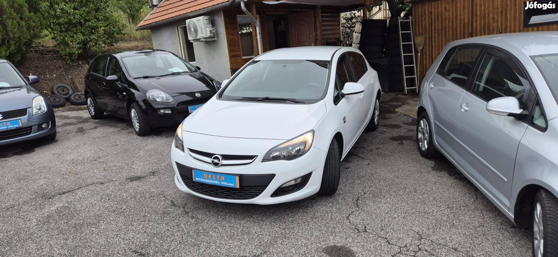 Opel Astra J 1.6 Drive EURO6 126700 km. 1.6 szí...