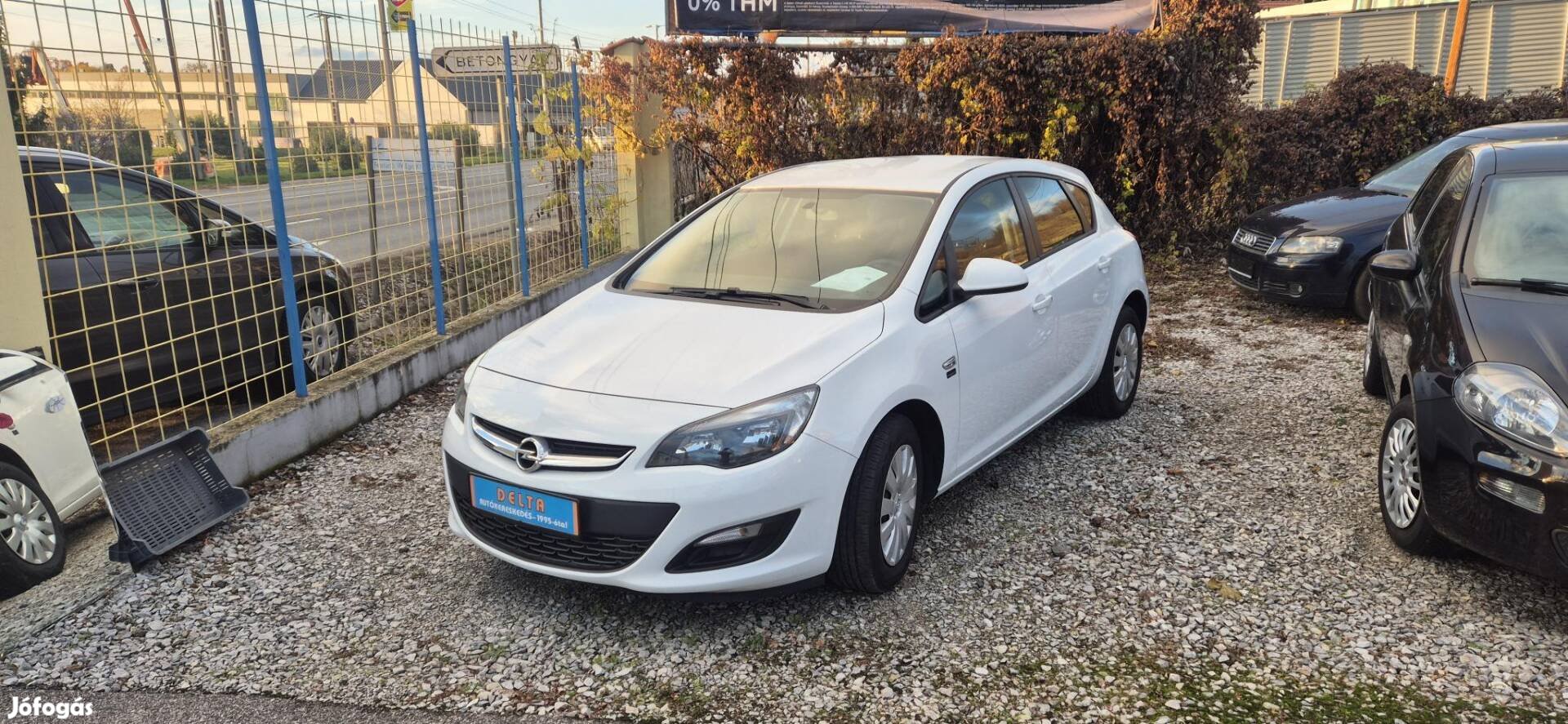 Opel Astra J 1.6 Drive EURO6 126700 km. 1.6 szí...