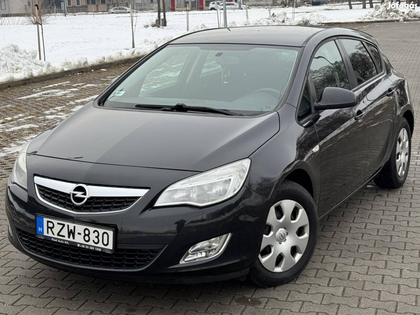 Opel Astra J 1.6 Enjoy