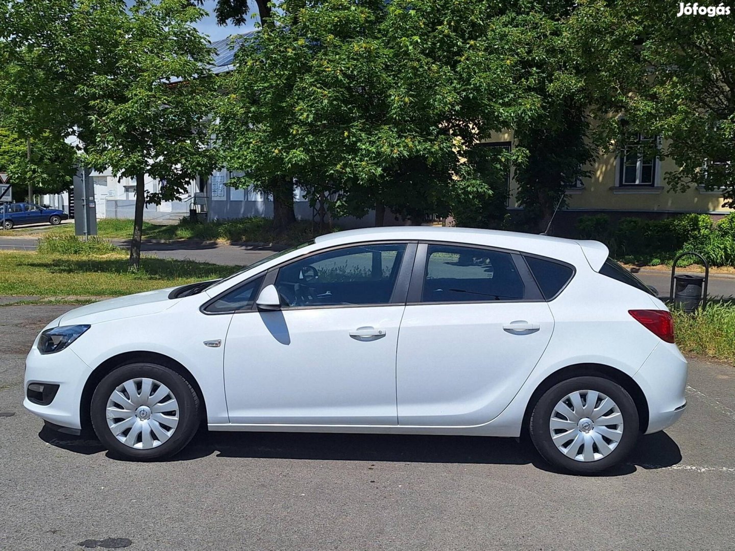 Opel Astra J 1.6 Enjoy EURO6 Magyarországi!
