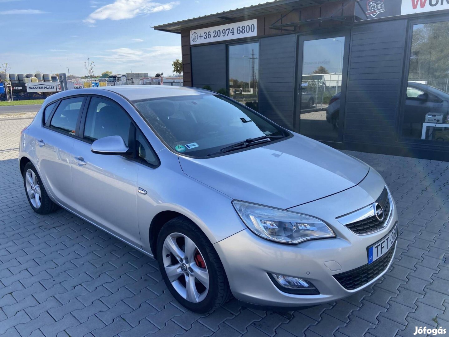 Opel Astra J 1.6 Essentia