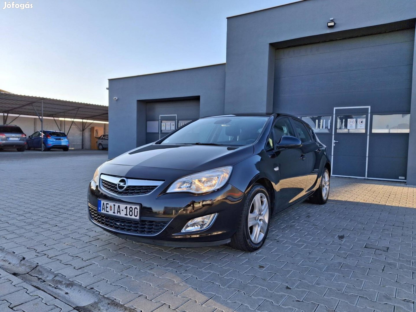 Opel Astra J 1.6 Essentia Ülésfűtés! Kormányfűt...