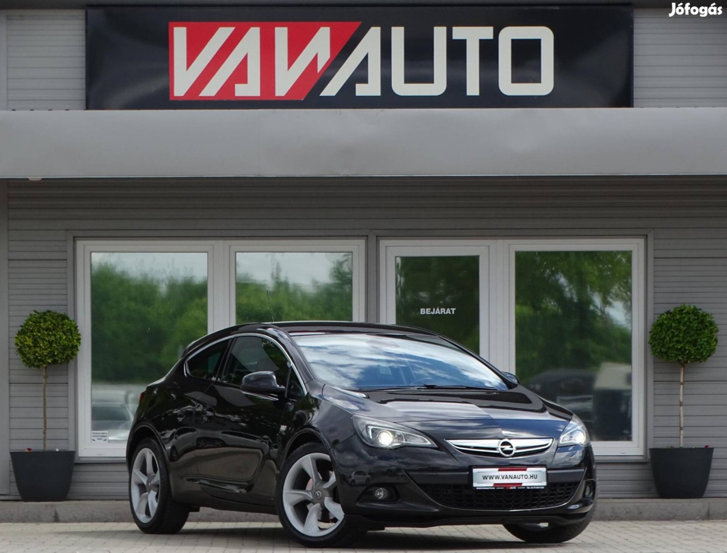 Opel Astra J GTC 1.4 T Digit-1.Tulaj-159eKM-BI'...