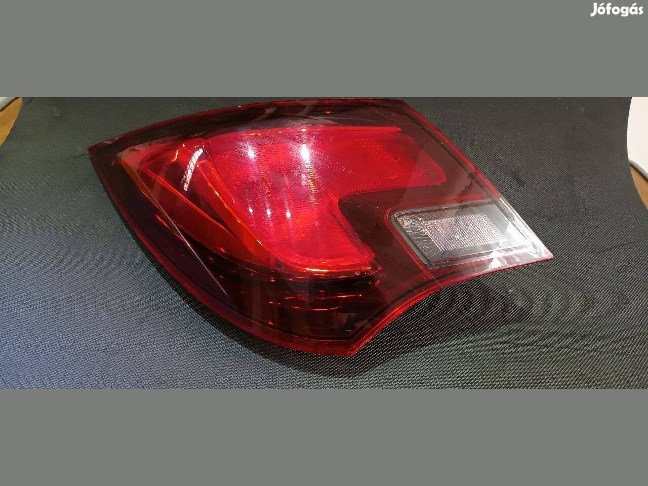 Opel Astra J GTC Bal Külső Hátsó Lámpa 044628 Valeo