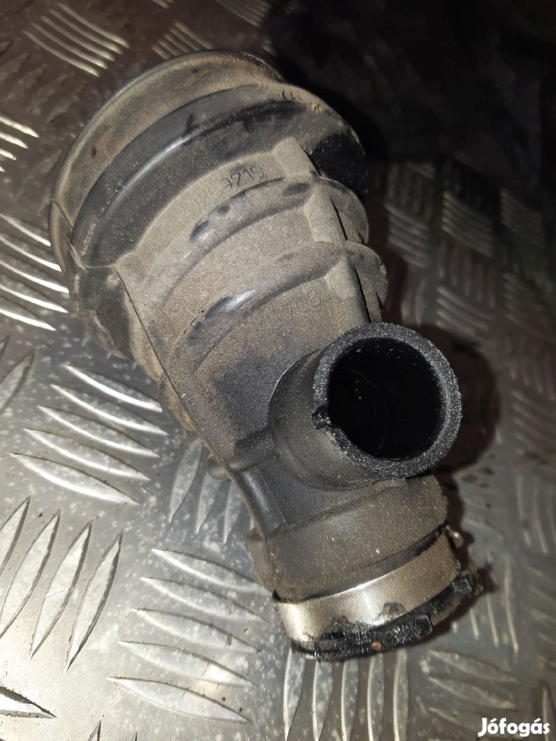 Opel Astra J Levegőcső