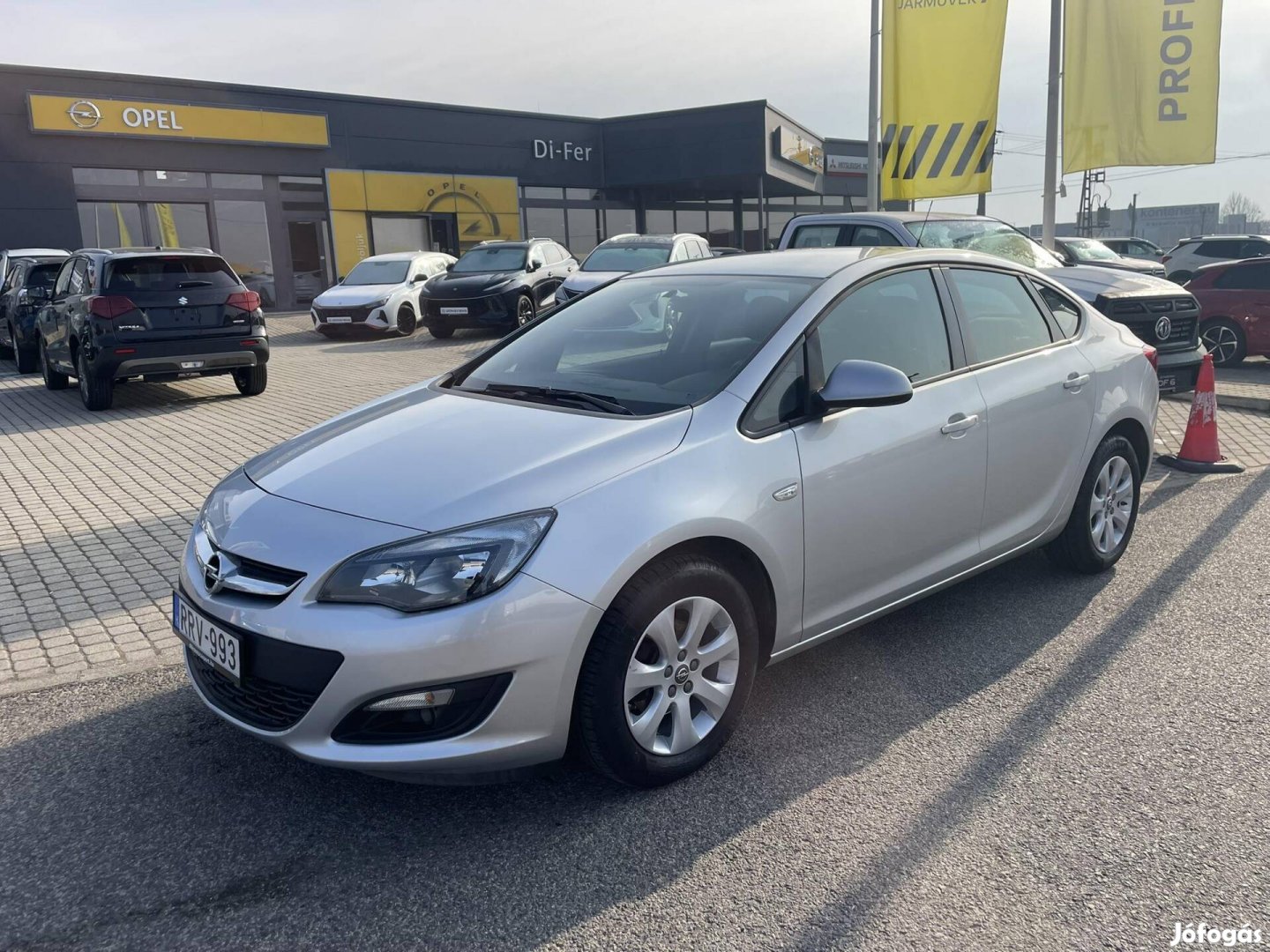 Opel Astra J Sedan 1.4 T Enjoy