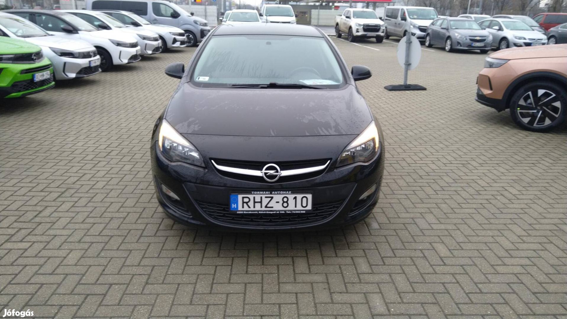 Opel Astra J Sedan 1.4 T Enjoy