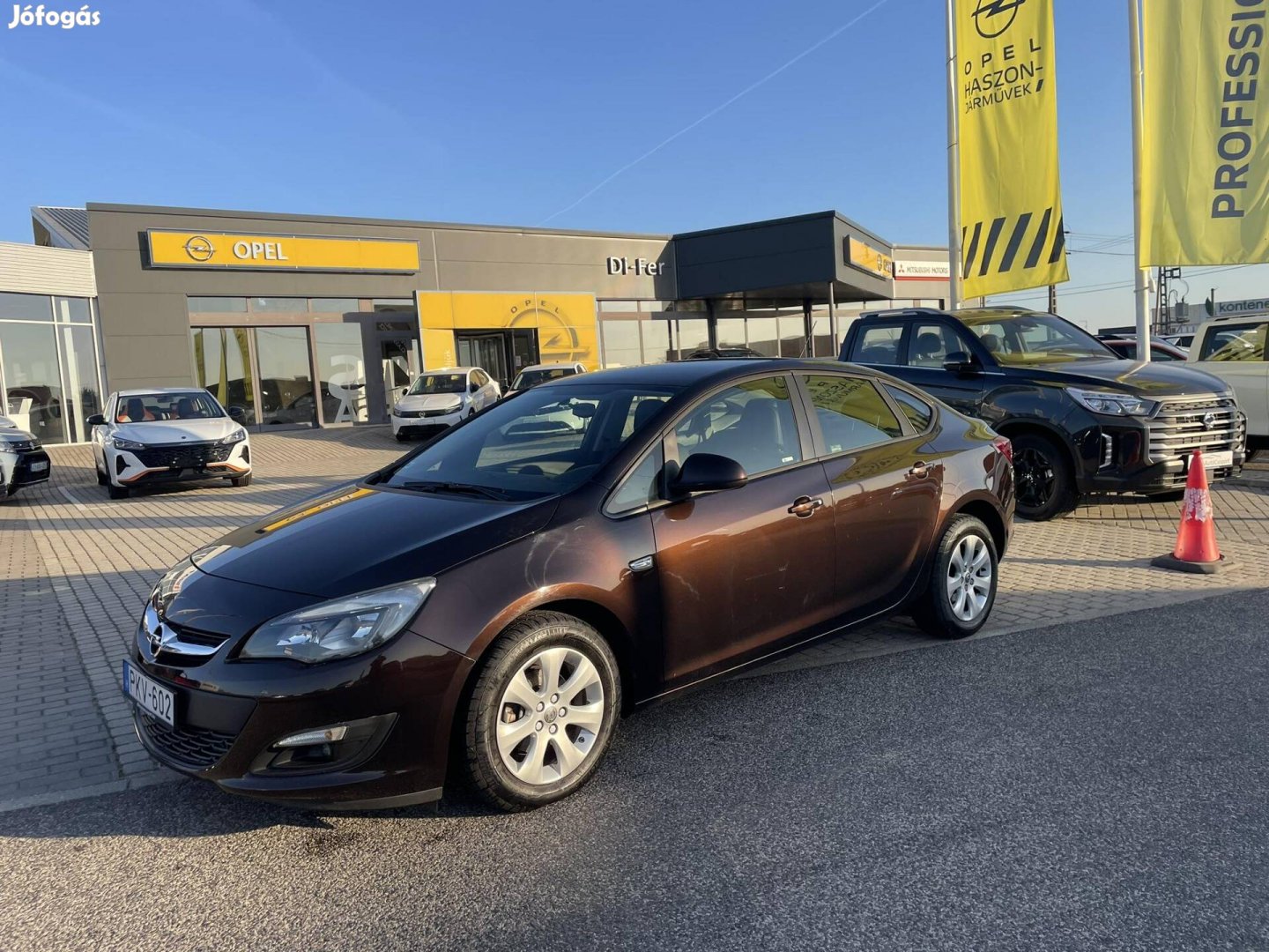 Opel Astra J Sedan 1.4 T Enjoy EURO6