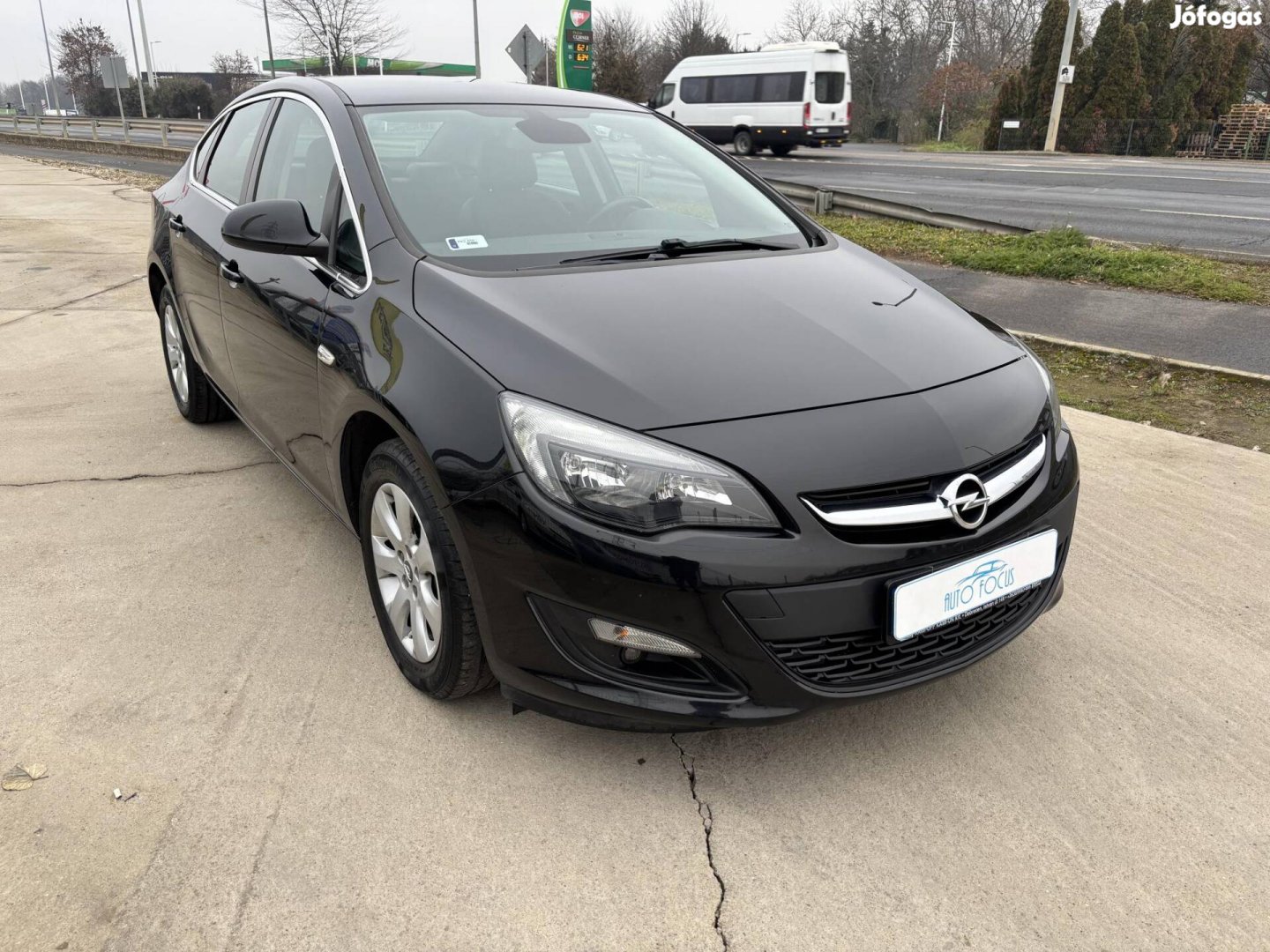 Opel Astra J Sedan 1.4 T Enjoy EURO6 Magyarorsz...