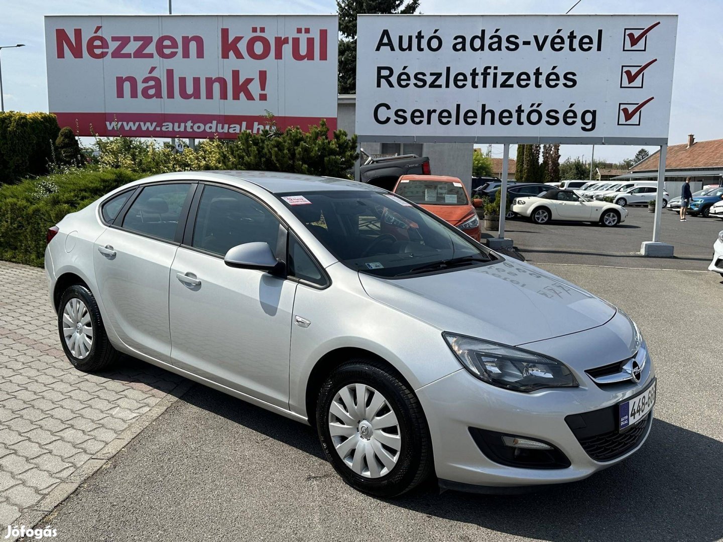 Opel Astra J Sedan 1.4 T Enjoy Magyarországi 1....