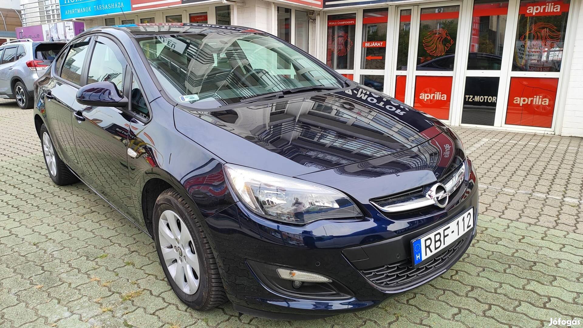 Opel Astra J Sedan 1.4 T Enjoy Magyarországi! G...