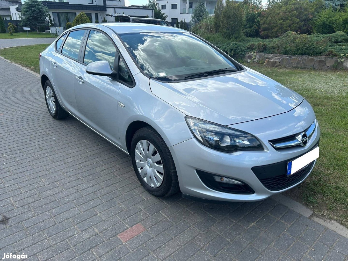 Opel Astra J Sedan 1.6 Enjoy EURO6 Magyar---142...