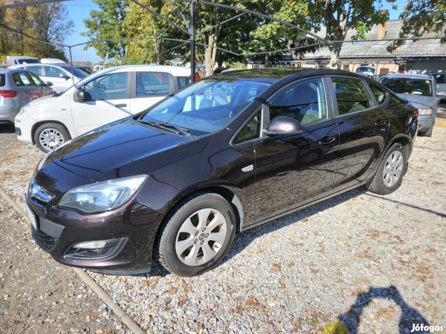 Opel Astra J Sedan 1.6 Enjoy Klíma!Alufelni!Azo...