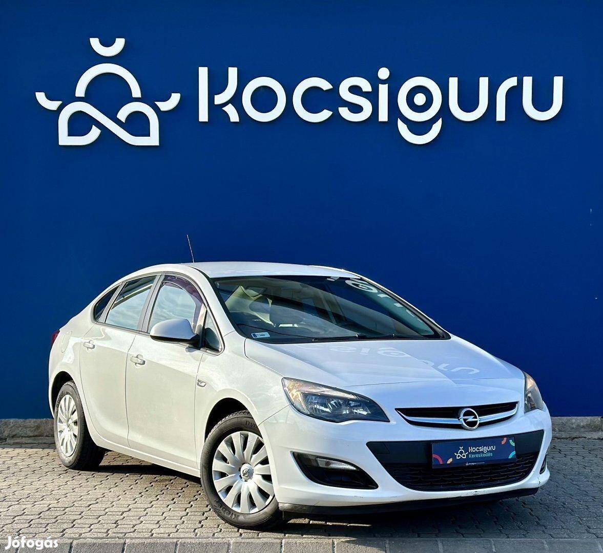 Opel Astra J Sedan 1.6 Enjoy / Állapotfelmérve!...