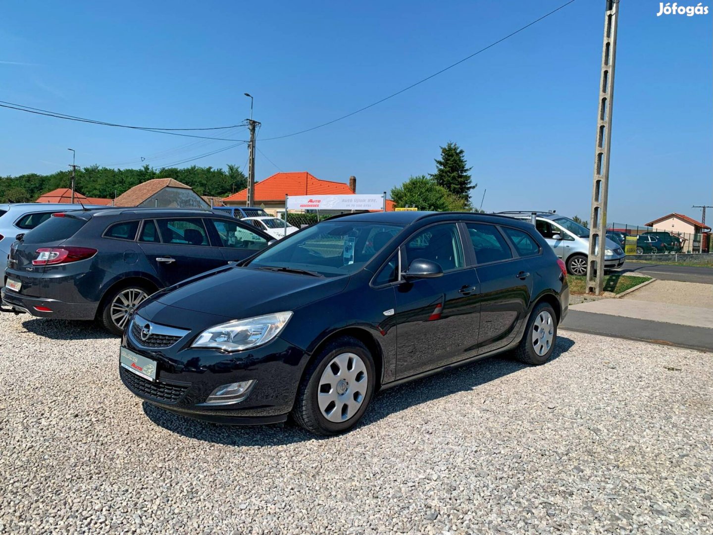 Opel Astra J Sports Tourer 1.4 Enjoy Klíma.Temp...